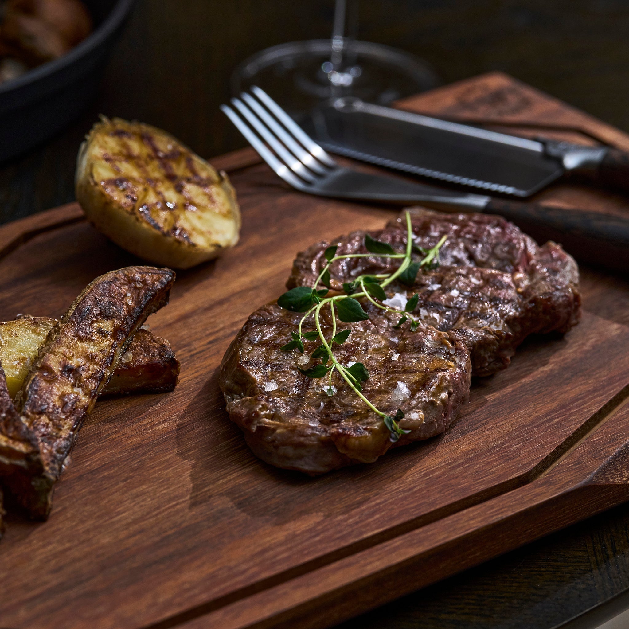 The Chef's Cutting Board