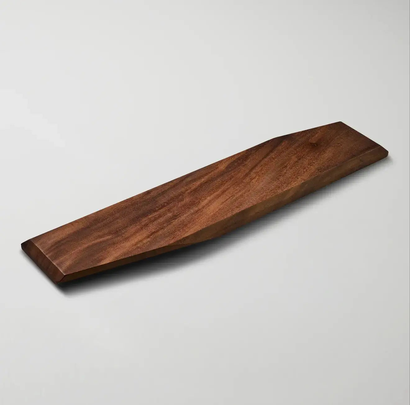 The Gathering Board - Stort Valnød Serveringsbræt | The Mancave