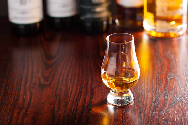 Whisky 101 - En Begynderguide til Verdens Mest Berømte Spiritu