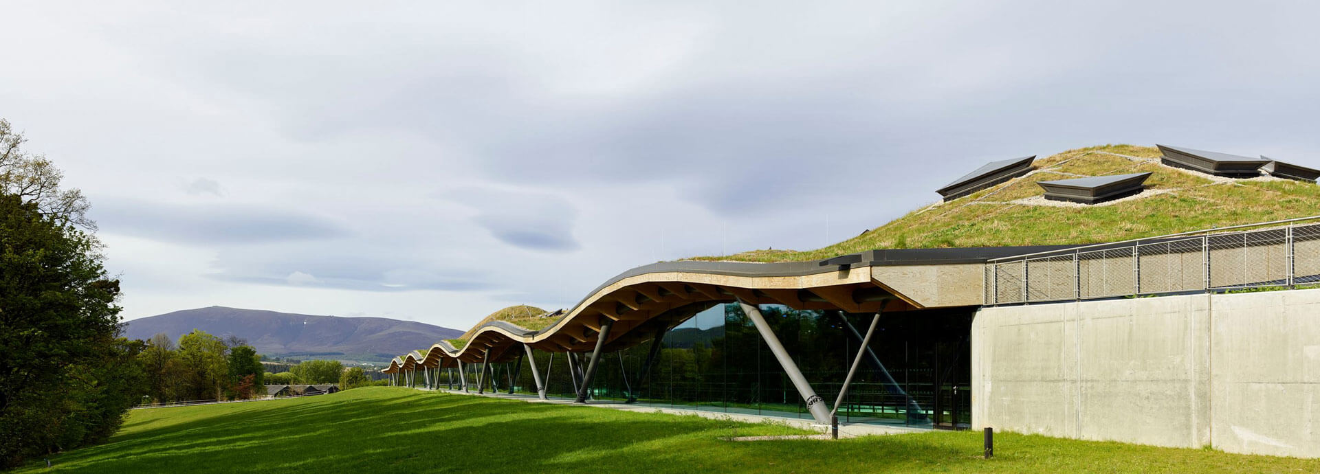 The Macallan Distillery - Ikonisk Single Malt i Speyside