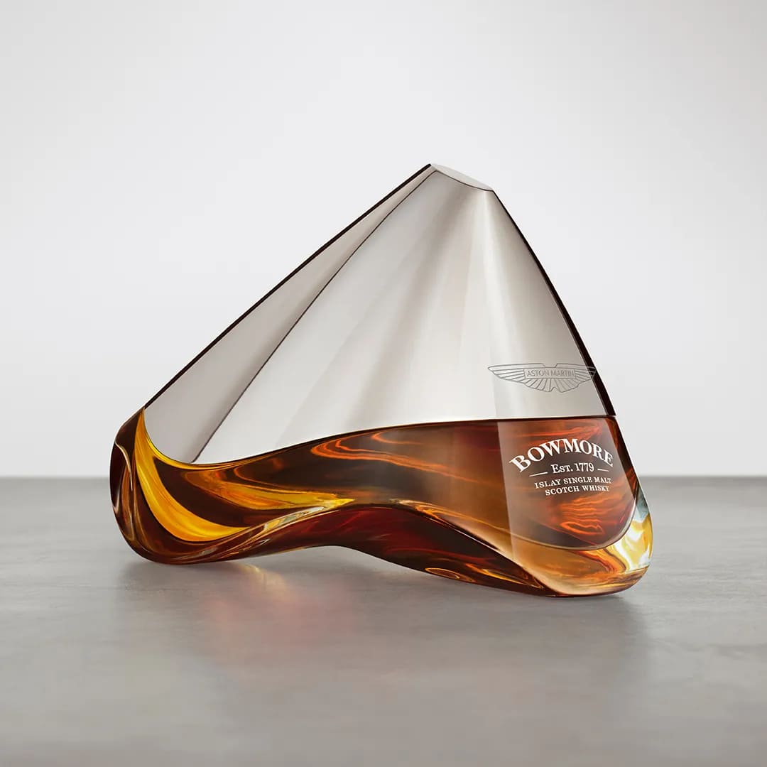 Bowmore ARC‑54 – 54 Års Ikonisk Islay-Whisky