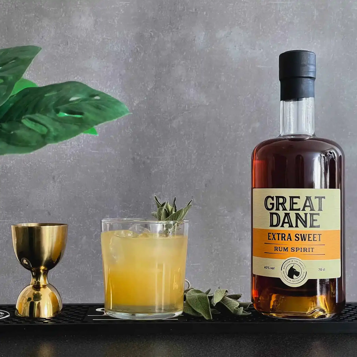 Great Dane Extra Sweet Rom Drink