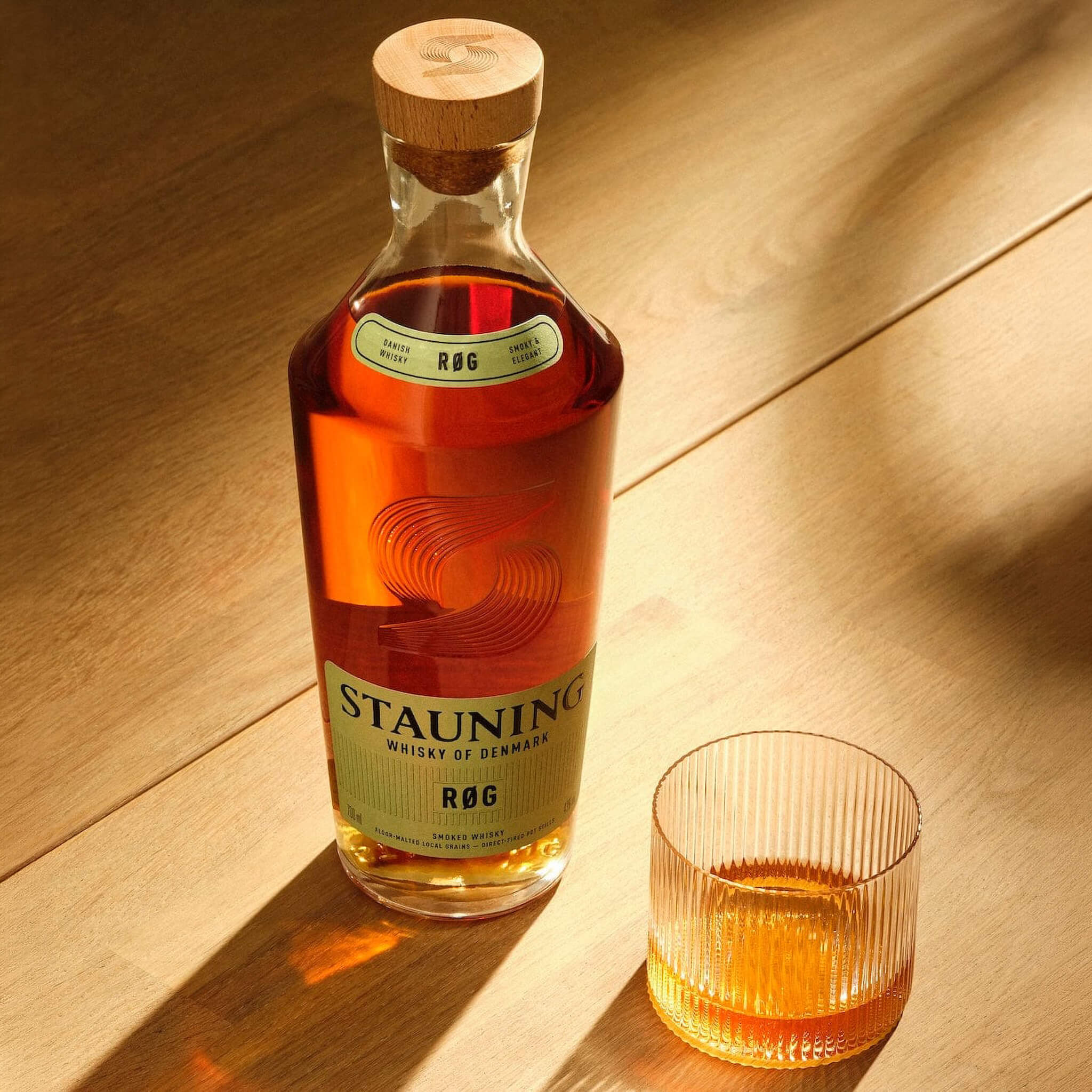 Stauning RØG Whisky Table Whiskystack