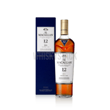 Macallan 12 Years Old Double Cask Whiskyflaske, en premium single malt lagret på både europæiske og amerikanske egetræsfade, der giver noter af honning, citrus og tørret frugt.